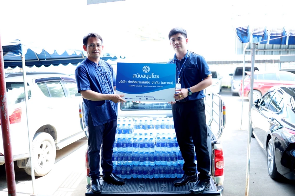 สนับสนุนน้ำดื่มถวายคณะสงฆ์จังหวัดอุตรดิตถ์